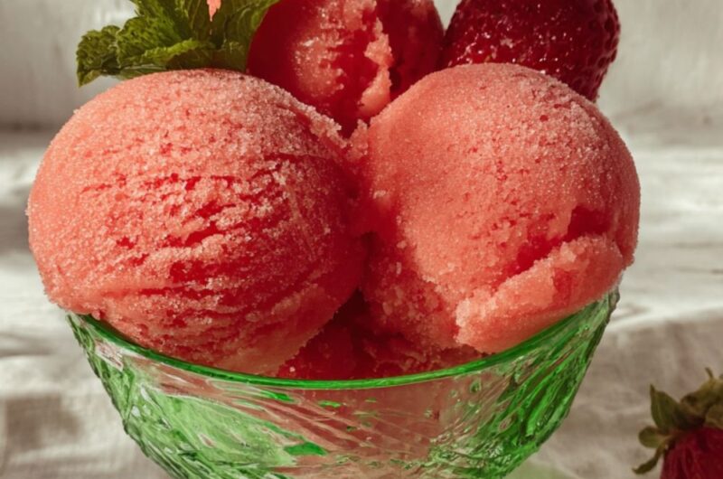 Low FODMAP Strawberry Sorbet Recipe
