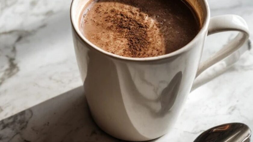 Low Acid Peppermint Hot Chocolate
